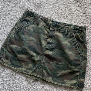 Camo American eagle skirt